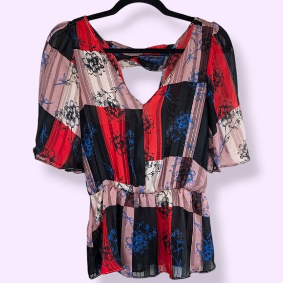 BCBGeneration Sheer Flowy Top - Picture 4 of 7